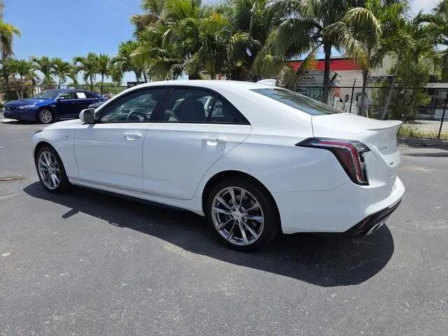 2022 Cadillac CT4 Sport