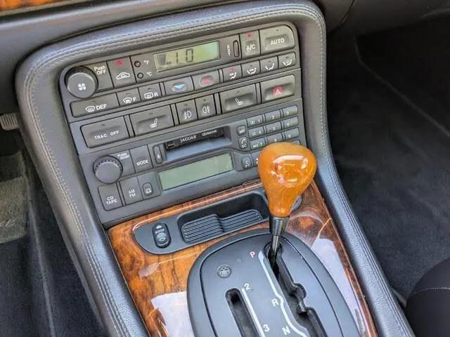 1998 Jaguar XK8 Unknown