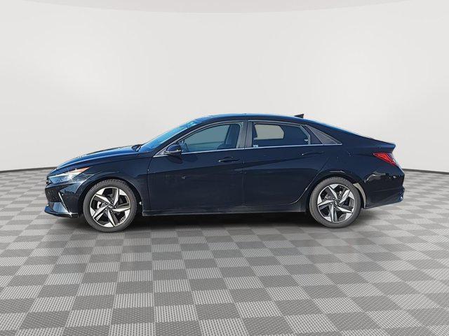 2022 Hyundai Elantra Limited
