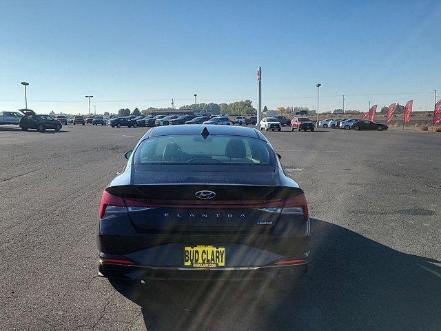2022 Hyundai Elantra Limited