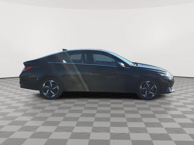 2022 Hyundai Elantra Limited