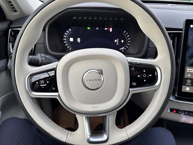 2026 Volvo XC90 B6 Ultra 7-Seater