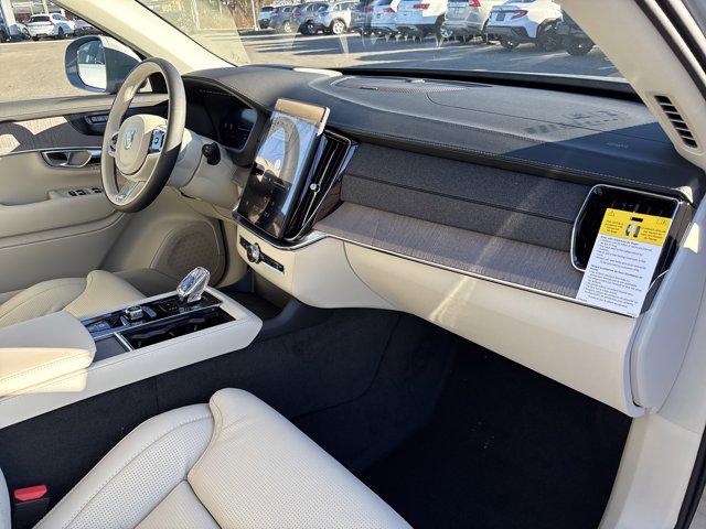 2026 Volvo XC90 B6 Ultra 7-Seater
