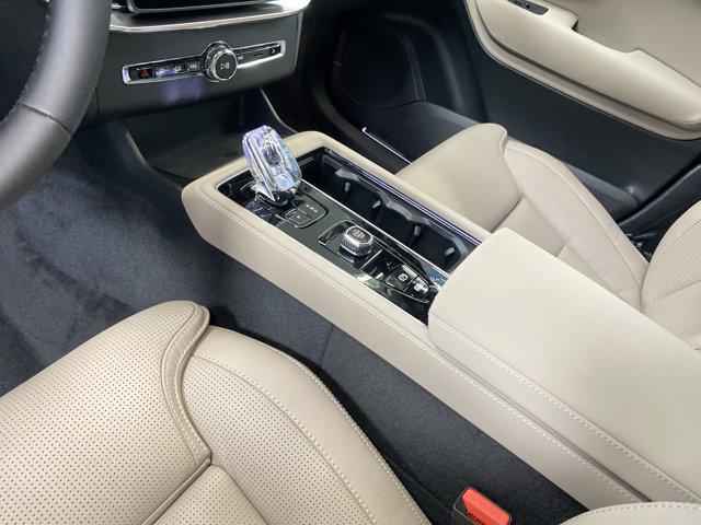 2026 Volvo XC90 Plug-In Hybrid T8 Ultra 7-Seater