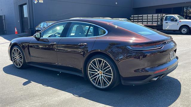 2022 Porsche Panamera Platinum Edition
