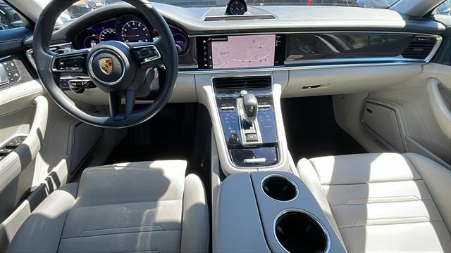 2022 Porsche Panamera Platinum Edition