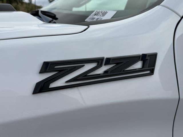 2024 Chevrolet Silverado 1500 4WD Crew Cab Short Bed Custom Trail Boss