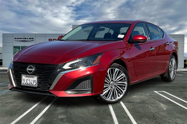 2023 Nissan Altima SL Intelligent AWD 2023 Nissan Altima SL Intelligent AWD