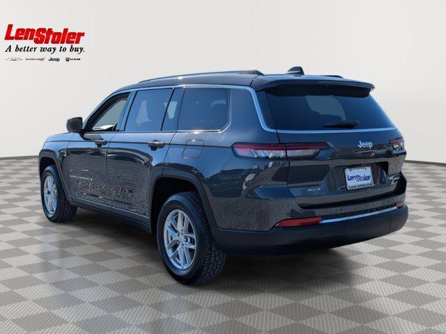 2023 Jeep Grand Cherokee L Laredo 4x4 2023 Jeep Grand Cherokee L Laredo 4x4
