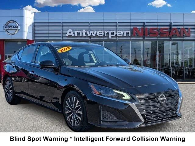 2023 Nissan Altima SV FWD
