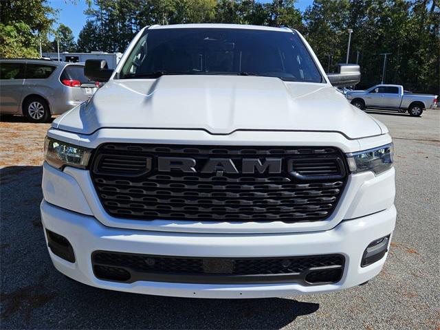 2025 RAM Ram 1500 RAM 1500 TRADESMAN CREW CAB 4X2 57 BOX