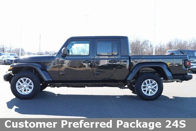 2023 Jeep Gladiator Sport S 4x4 2023 Jeep Gladiator Sport S 4x4