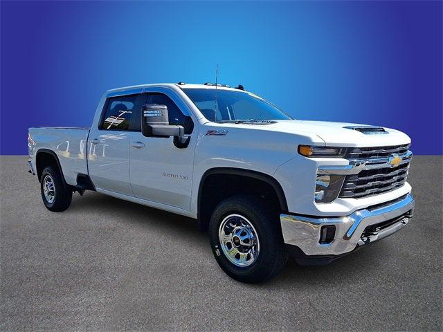 2024 Chevrolet Silverado 3500HD 4WD Crew Cab Long Bed LT