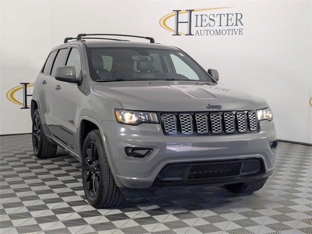 2020 Jeep Grand Cherokee Altitude 4X2 2020 Jeep Grand Cherokee Altitude 4X2