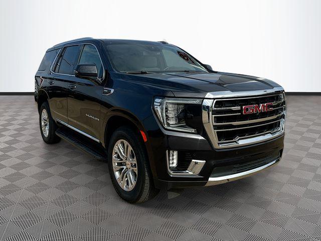 2023 GMC Yukon SLT's photo
