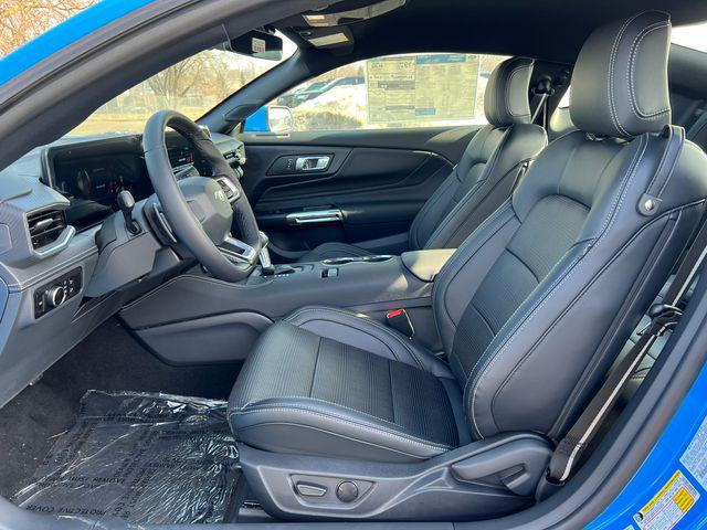 2025 Ford Mustang GT Premium Fastback