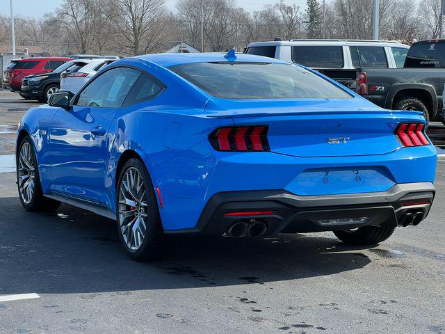 2025 Ford Mustang GT Premium Fastback