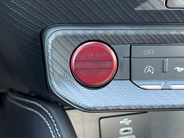 2025 Ford Mustang GT Premium Fastback