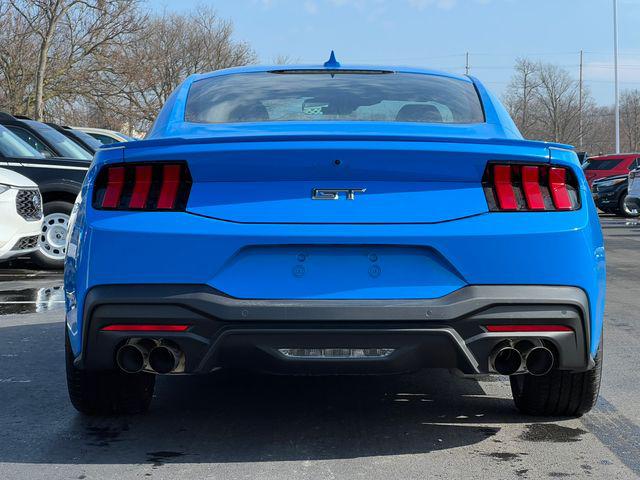 2025 Ford Mustang GT Premium Fastback