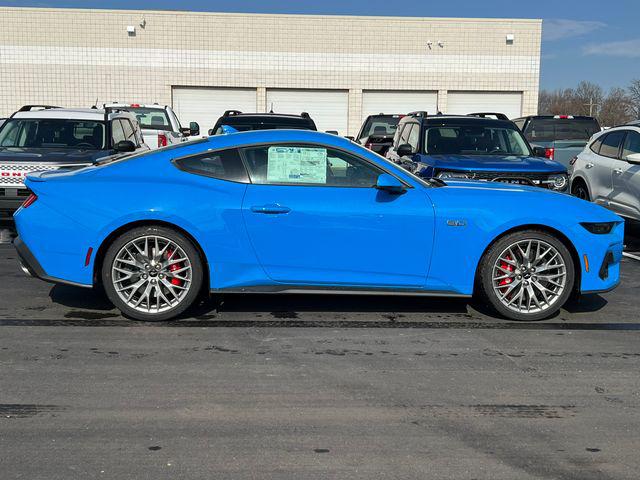 2025 Ford Mustang GT Premium Fastback