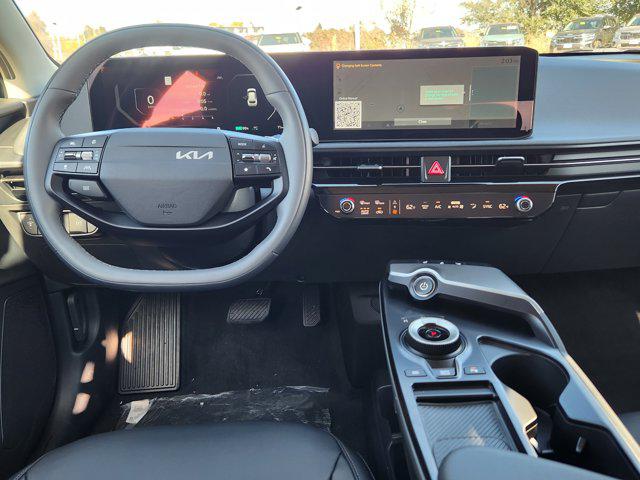 2025 Kia EV6 Light Long Range