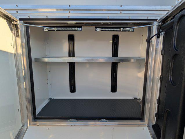 2026 Ford E-450 Cutaway Base
