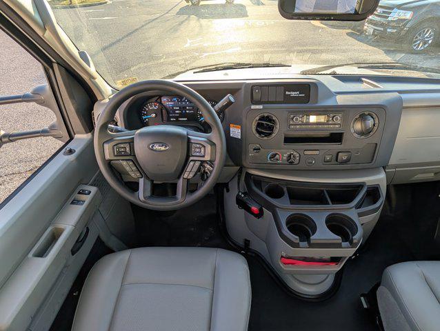 2026 Ford E-450 Cutaway Base