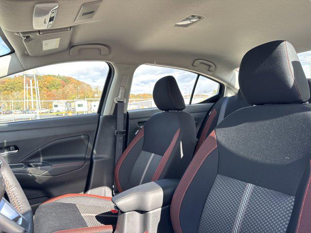 2025 Nissan Versa 1.6 SR