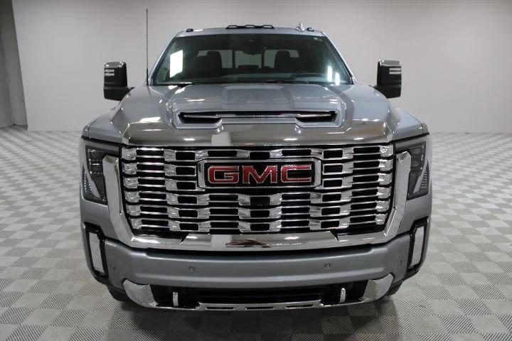 2026 GMC Sierra 2500HD Crew Cab, Standard Bed, Denali, 4WD