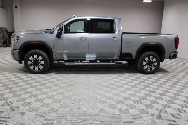 2026 GMC Sierra 2500HD Crew Cab, Standard Bed, Denali, 4WD