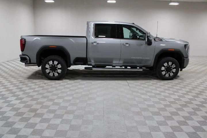 2026 GMC Sierra 2500HD Crew Cab, Standard Bed, Denali, 4WD