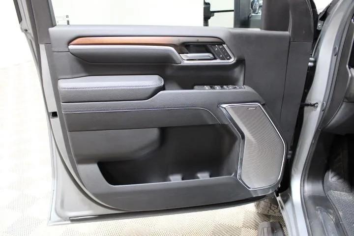 2026 GMC Sierra 2500HD Crew Cab, Standard Bed, Denali, 4WD