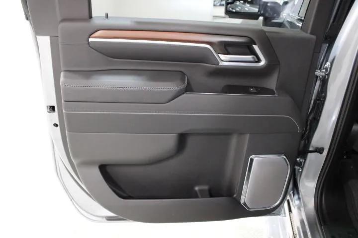 2026 GMC Sierra 2500HD Crew Cab, Standard Bed, Denali, 4WD