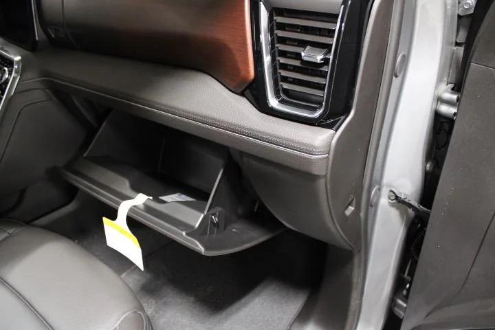 2026 GMC Sierra 2500HD Crew Cab, Standard Bed, Denali, 4WD