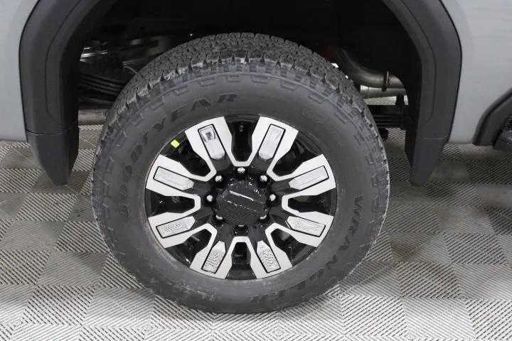 2026 GMC Sierra 2500HD Crew Cab, Standard Bed, Denali, 4WD