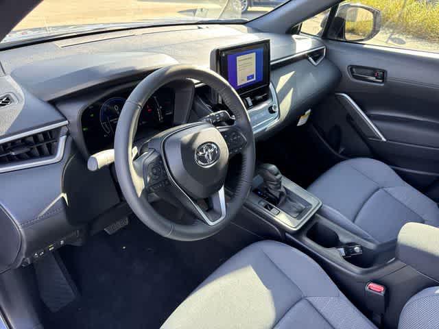 2026 Toyota Corolla Cross Hybrid SE