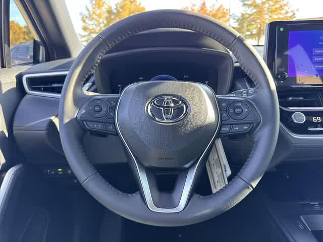 2026 Toyota Corolla Cross Hybrid SE
