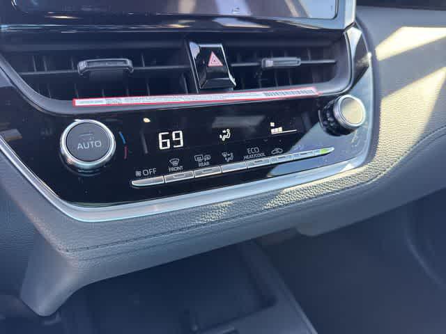 2026 Toyota Corolla Cross Hybrid SE