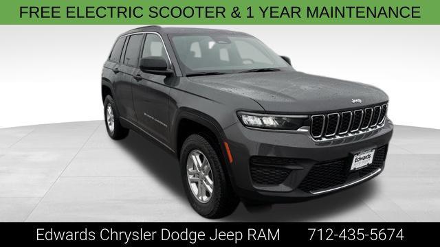 2025 Jeep Grand Cherokee GRAND CHEROKEE LAREDO 4X4 2025 Jeep Grand Cherokee GRAND CHEROKEE LAREDO 4X4