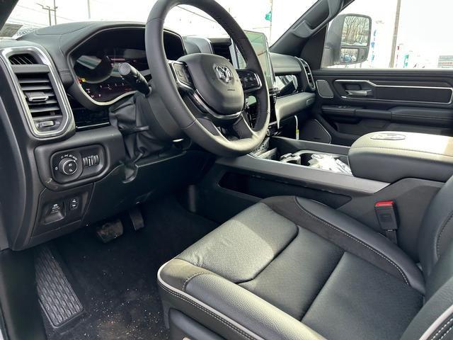 2026 Ram 1500 Laramie Crew Cab 4x4 5'7" Box