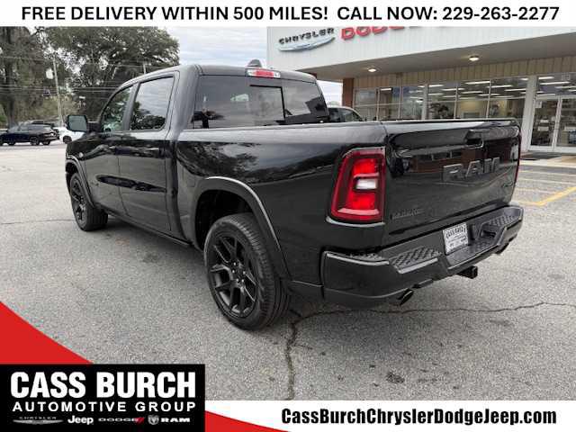 2026 Ram 1500 Laramie Crew Cab 4x4 5'7" Box
