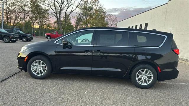 2026 Chrysler Pacifica PACIFICA SELECT 2026 Chrysler Pacifica PACIFICA SELECT