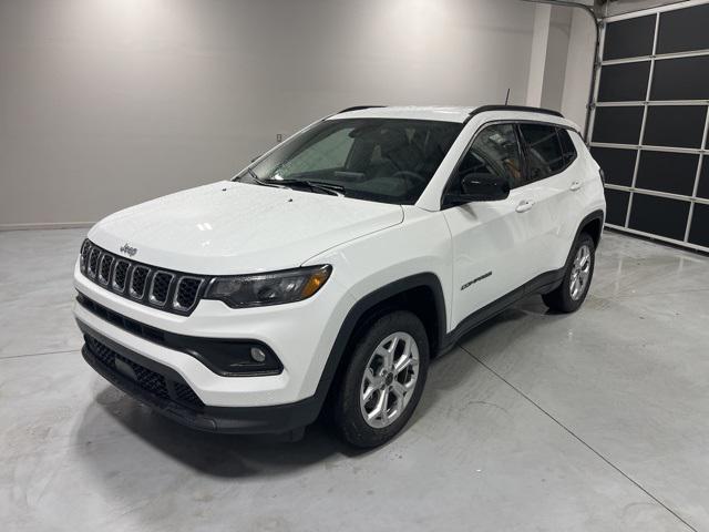2026 Jeep Compass COMPASS LATITUDE 4X4