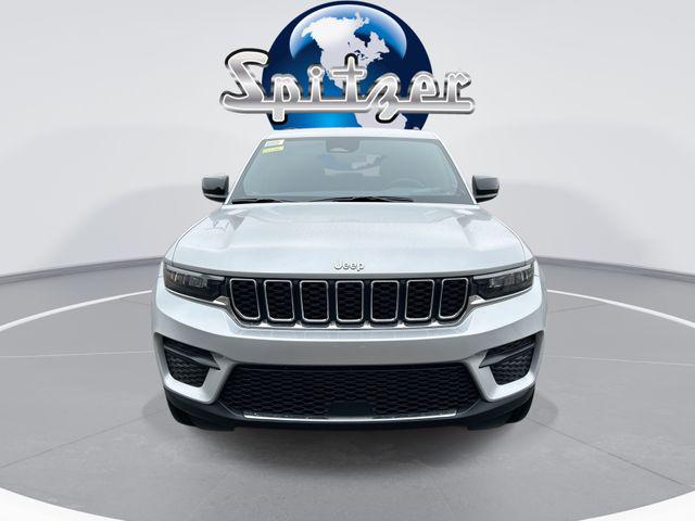 2025 Jeep Grand Cherokee GRAND CHEROKEE LAREDO 4X4