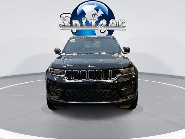 2025 Jeep Grand Cherokee GRAND CHEROKEE LAREDO 4X4 2025 Jeep Grand Cherokee GRAND CHEROKEE LAREDO 4X4