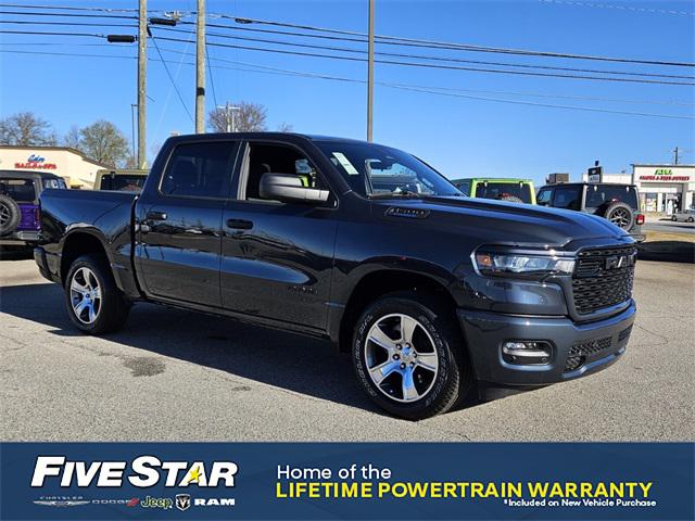 2026 RAM Ram 1500 RAM 1500 EXPRESS CREW CAB 4X2 57 BOX