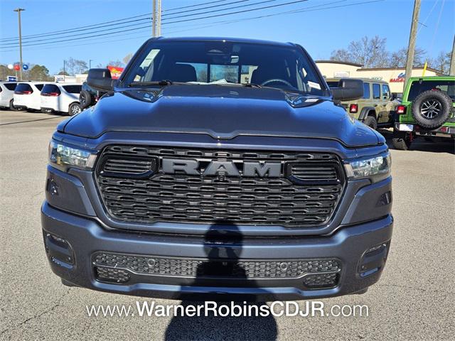 2026 RAM Ram 1500 RAM 1500 EXPRESS CREW CAB 4X2 57 BOX