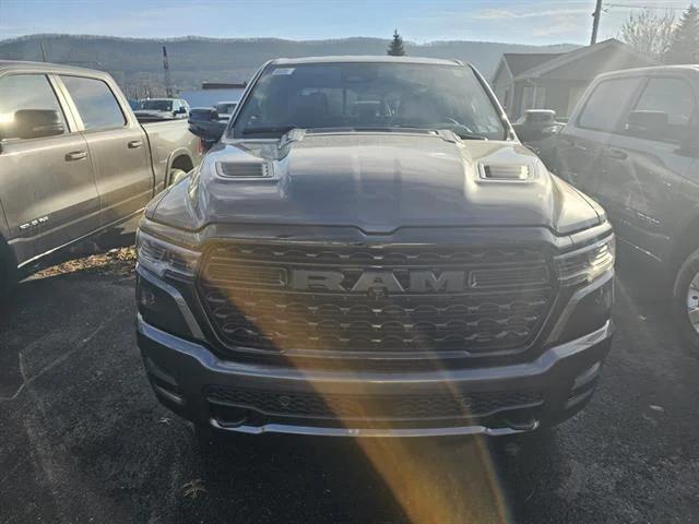2026 RAM Ram 1500 RAM 1500 LIMITED CREW CAB 4X4 57 BOX
