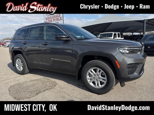 2025 Jeep Grand Cherokee GRAND CHEROKEE LAREDO 4X2