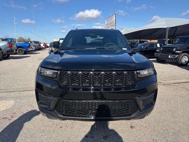 2025 Jeep Grand Cherokee GRAND CHEROKEE ALTITUDE 4X2